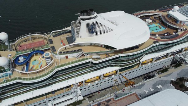 Peut-on louer une maison de vacances en Croatie avec des cours de cuisine méditerranéenne et des excursions en bateau?